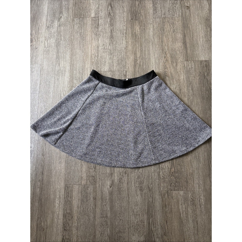 Divided H&M Womens Black White Textured Knit Mini Skirt M Zip Back